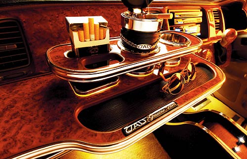 GARSON�EDAD�@�X�e�b�v���S���@�t�����g�e�[�u��