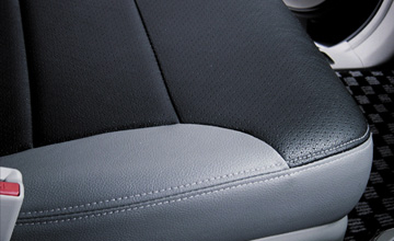 �}���`�J���[�^�C�v